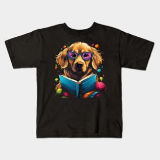 Golden Retriever Reads Book Kids T-Shirt